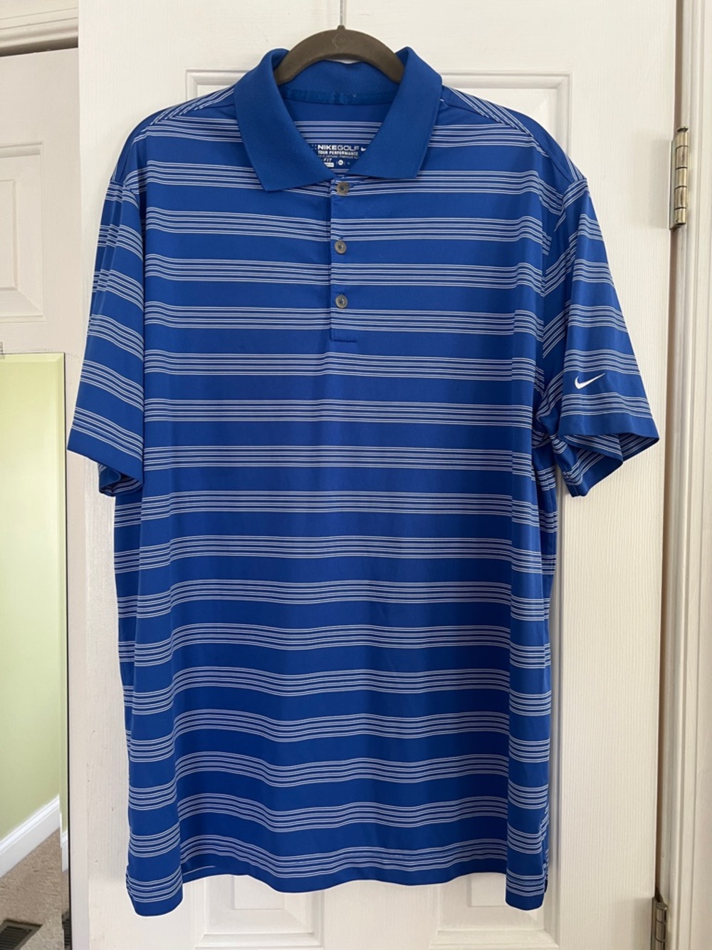 Men’s Nike Golf Blue Striped Polo.Sz-XL.EUC.Dri-Fit Tour Performance